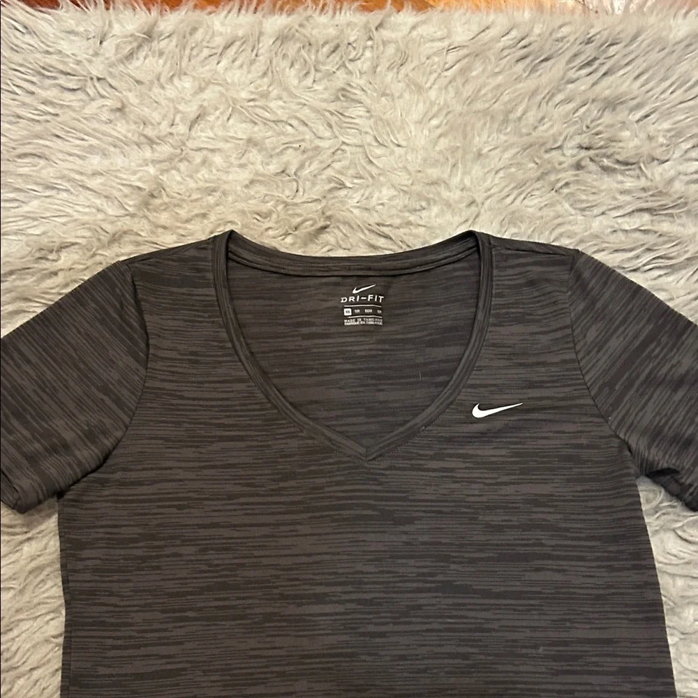 Nike Dri Fit Charcoal Gray‎ Polyester V-Neck Tee